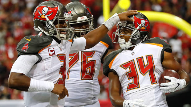 jameis-winston-buccaneers-falcons-nfl-week-1.jpg